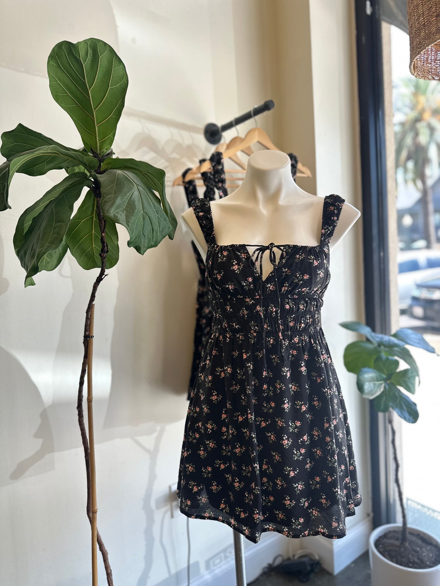 LA FLOR DRESS