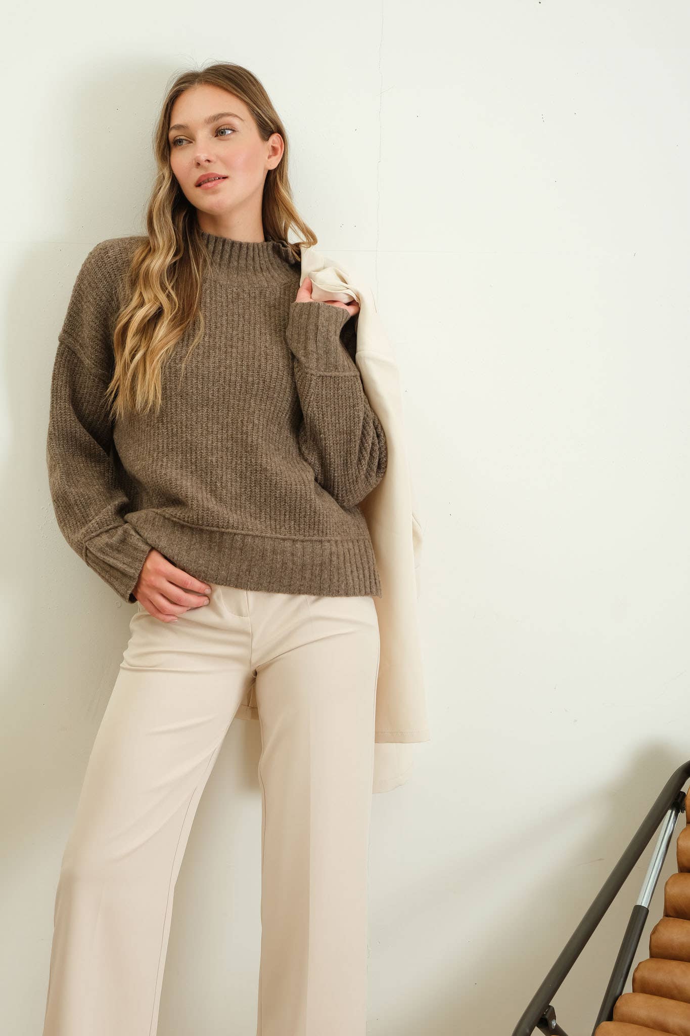 MOCK NECK SPLIT HEM KNIT SWEATER