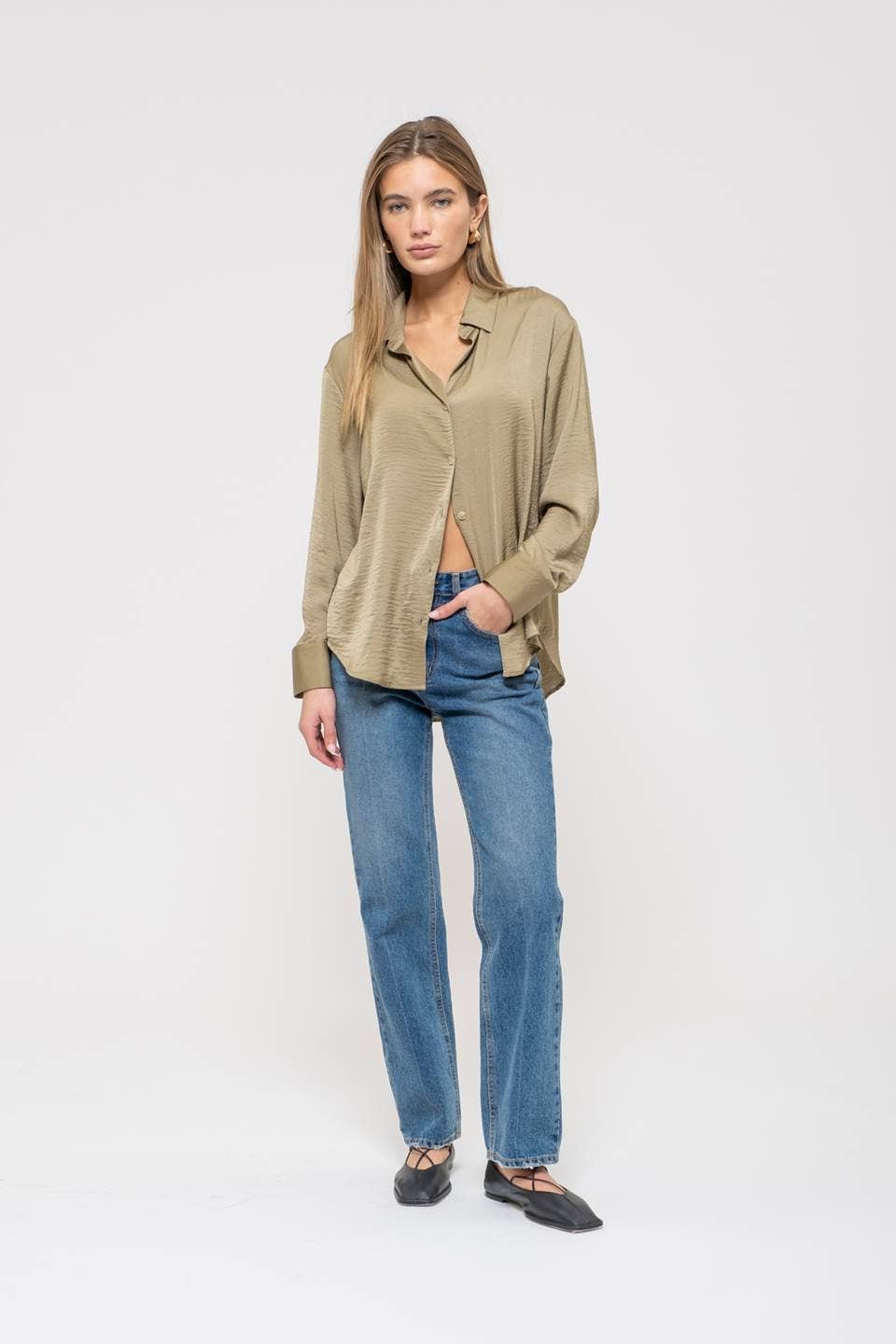 TEXTURED SATIN LONG SLEEVE BUTTON DOWN SHIRT