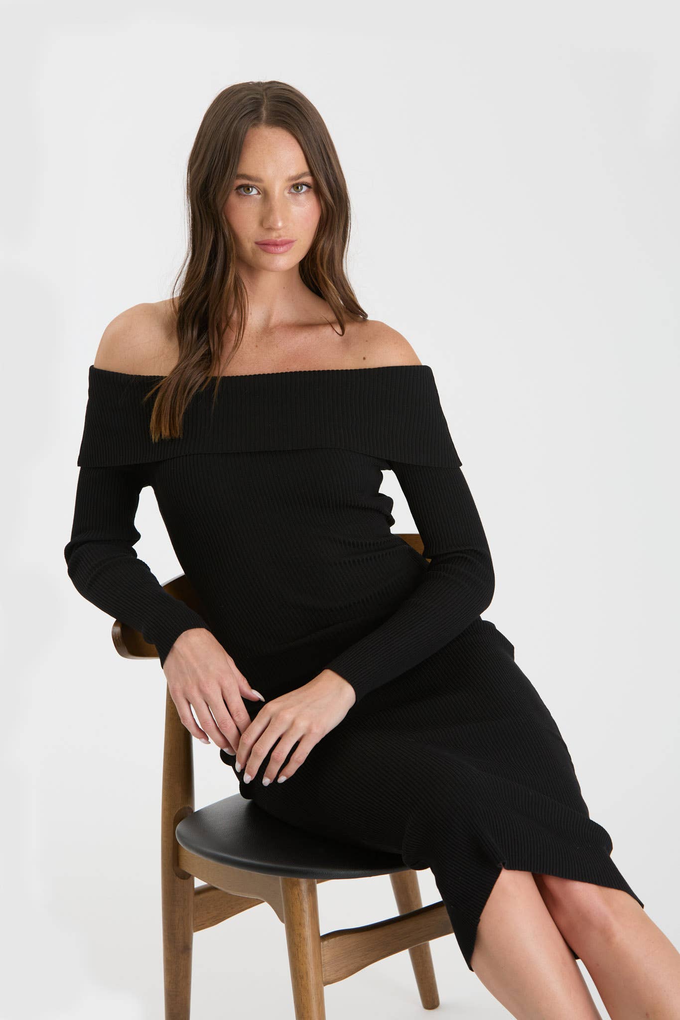 OFF THE SHOULDER KNIT DRESS