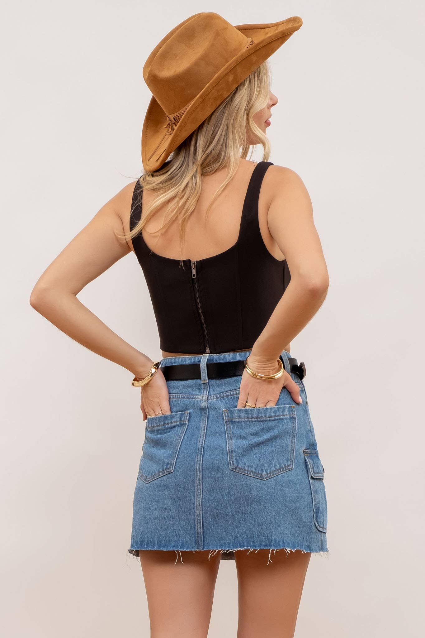 CARGO DENIM MINI SKIRT: DENIM